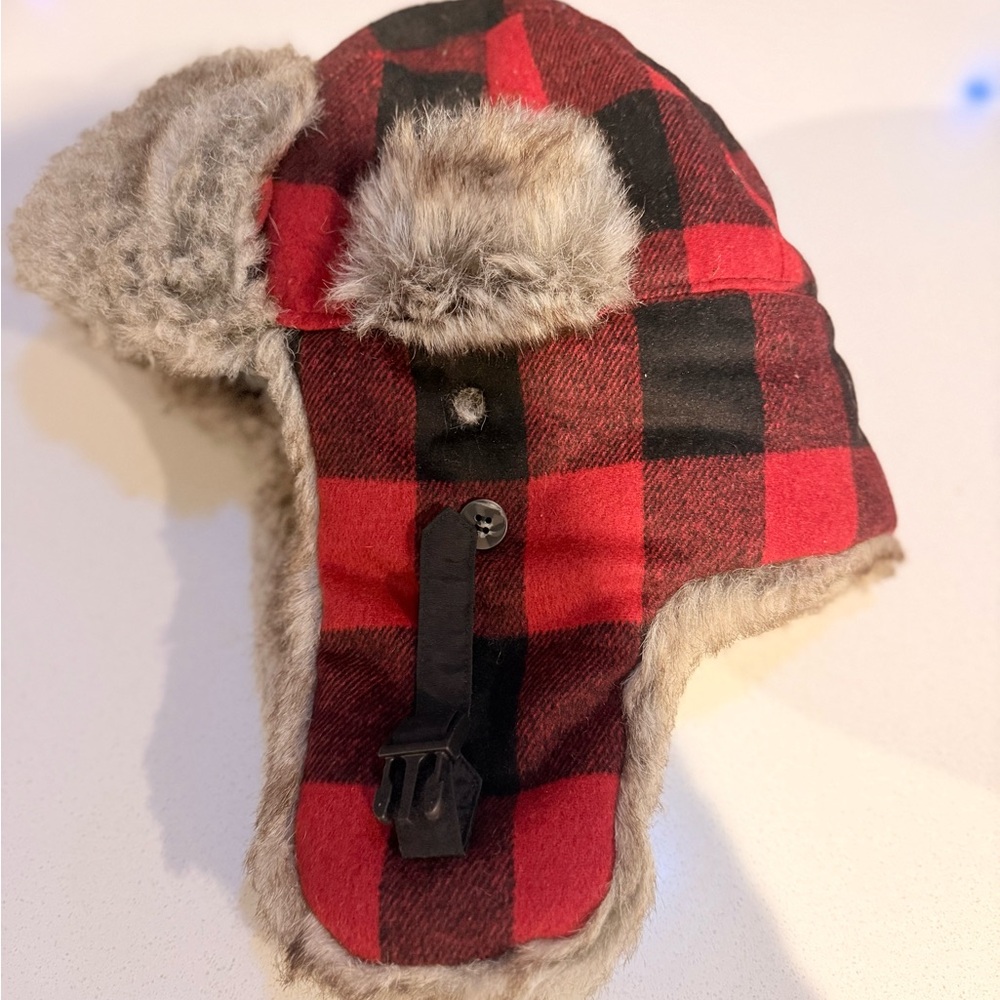 Red and Black Plaid Wool Mad Bomber Hat (M)
